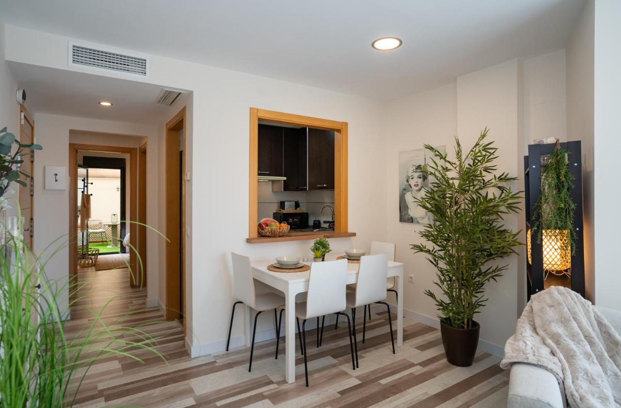 Enjoyme Apartment Malaga Exterior photo